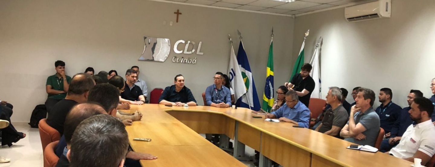 Águas Cuiabá destaca ações noturnas e parceria com CDL para minimizar impactos no centro