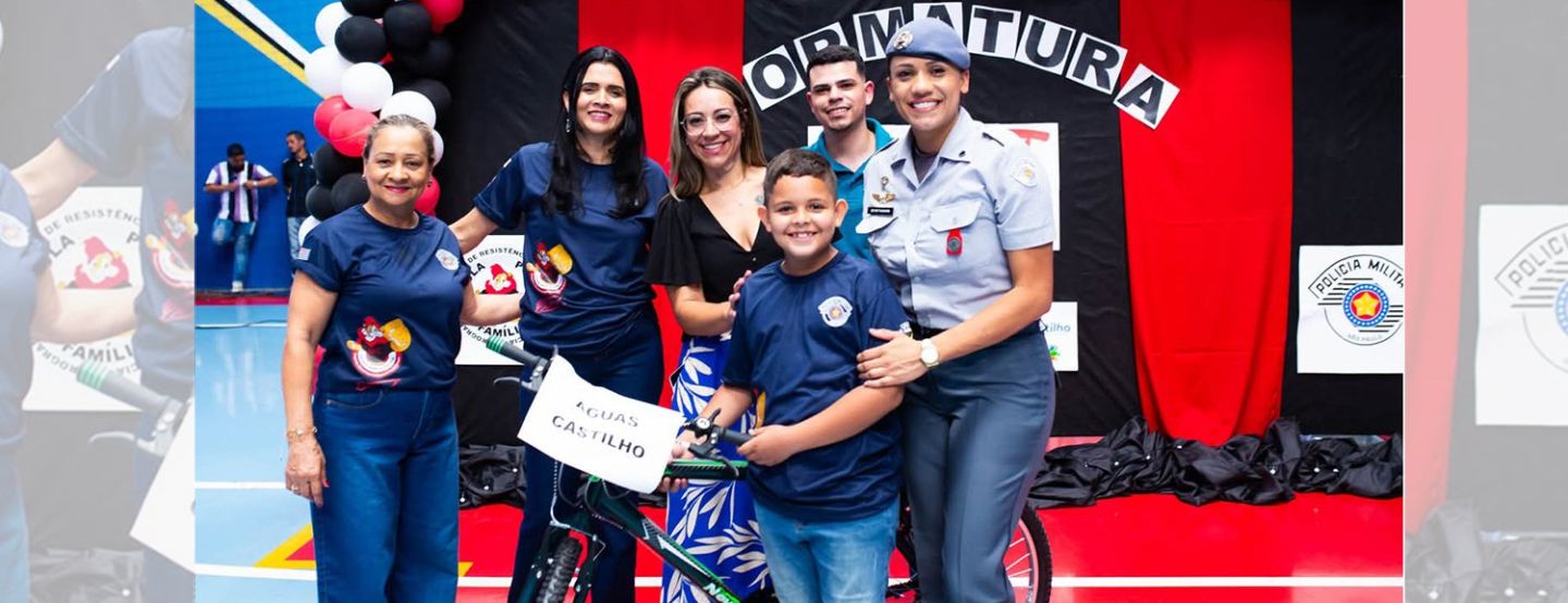 RESPONSABILIDADE SOCIAL: Águas Andradina e a Águas Castilho apoiam formatura dos alunos do Proerd