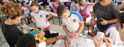 DIA MUNDIAL DO MEIO AMBIENTE: Palestina recebe atividades de educação ambiental e teatro em escolas e espaços públicos