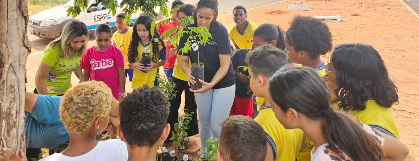 CONSCIENTIZAÇÃO AMBIENTAL: Esap celebra o Dia da Árvore com plantios e doações de mudas