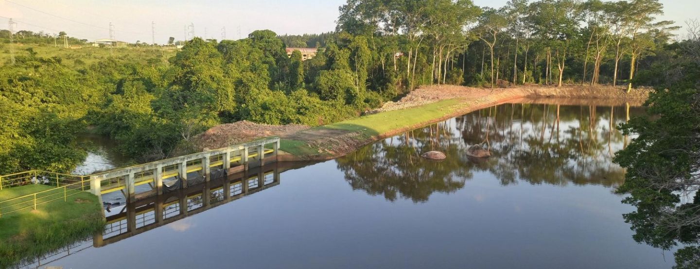 Águas Alta Floresta reforça ações de limpeza no Taxidermista I e II