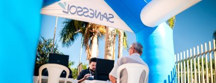 NA COMUNIDADE: Sanessol leva atenimento itinerante para a Praça Central