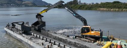 Após um ano de dragagem, Complexo Lagunar da Barra da Tijuca e Jacarepaguá começa a dar sinais de recuperação Após um ano de dragagem, Complexo Lagunar da Barra da Tijuca e Jacarepaguá começa a dar sinais de recuperação